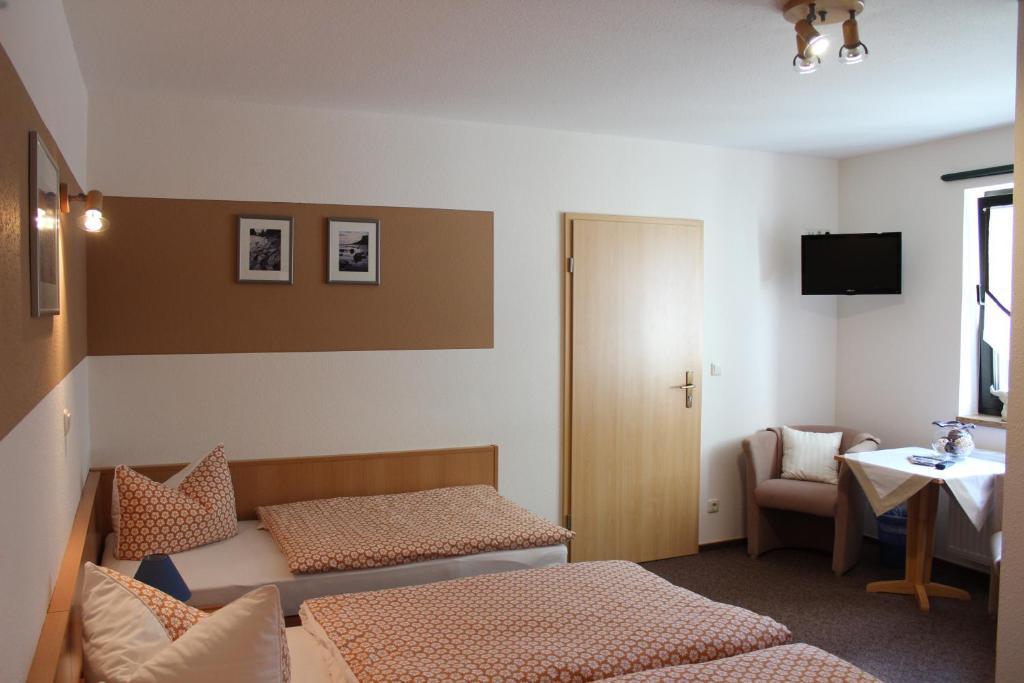 Pension Garni Zum Felsenkeller Nordhausen Room photo